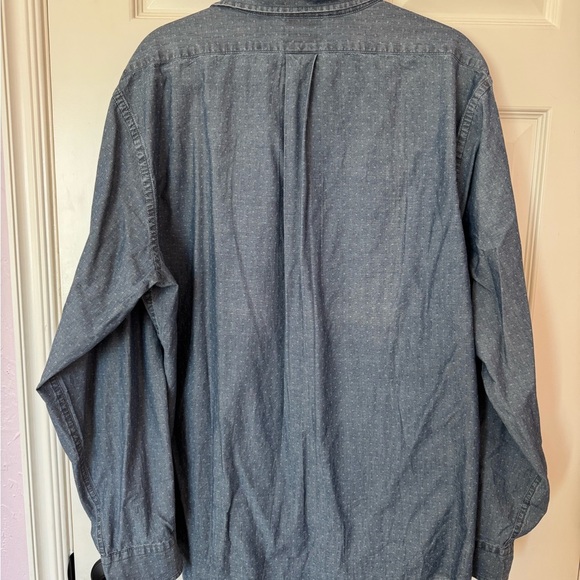 Brooks Brother’s Men's Blue Regent Button-Up Shirt - Picture 4 of 4